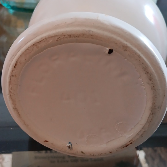 MCCOY FLORALINE VASE - Picture 2 of 2